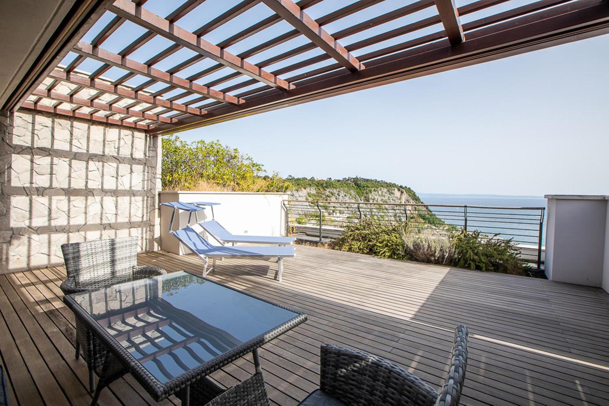 Portopiccolo Avolare Apartments In Panoramic Terrasses - Beach Included Sistiana Exterior photo